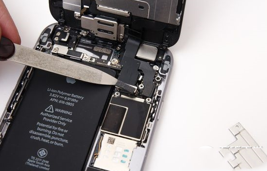 自己动手给iphone6/6 plus更换电池详细图文步骤